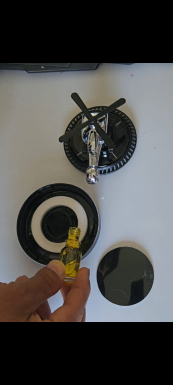 Elicoptero difusor de aromas para autos